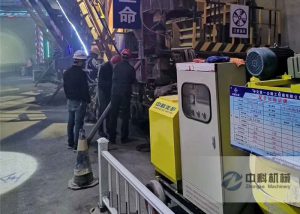 中交一公局拱顶带模丝瓜黄色网站免费在线观看施工现场